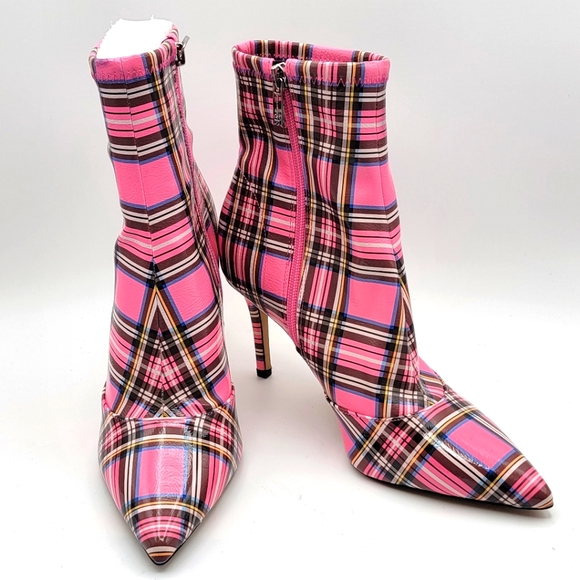 Shoes - NWOT!!! Jessica Simpson Alliye Bootie. SIZE 9.  #1165